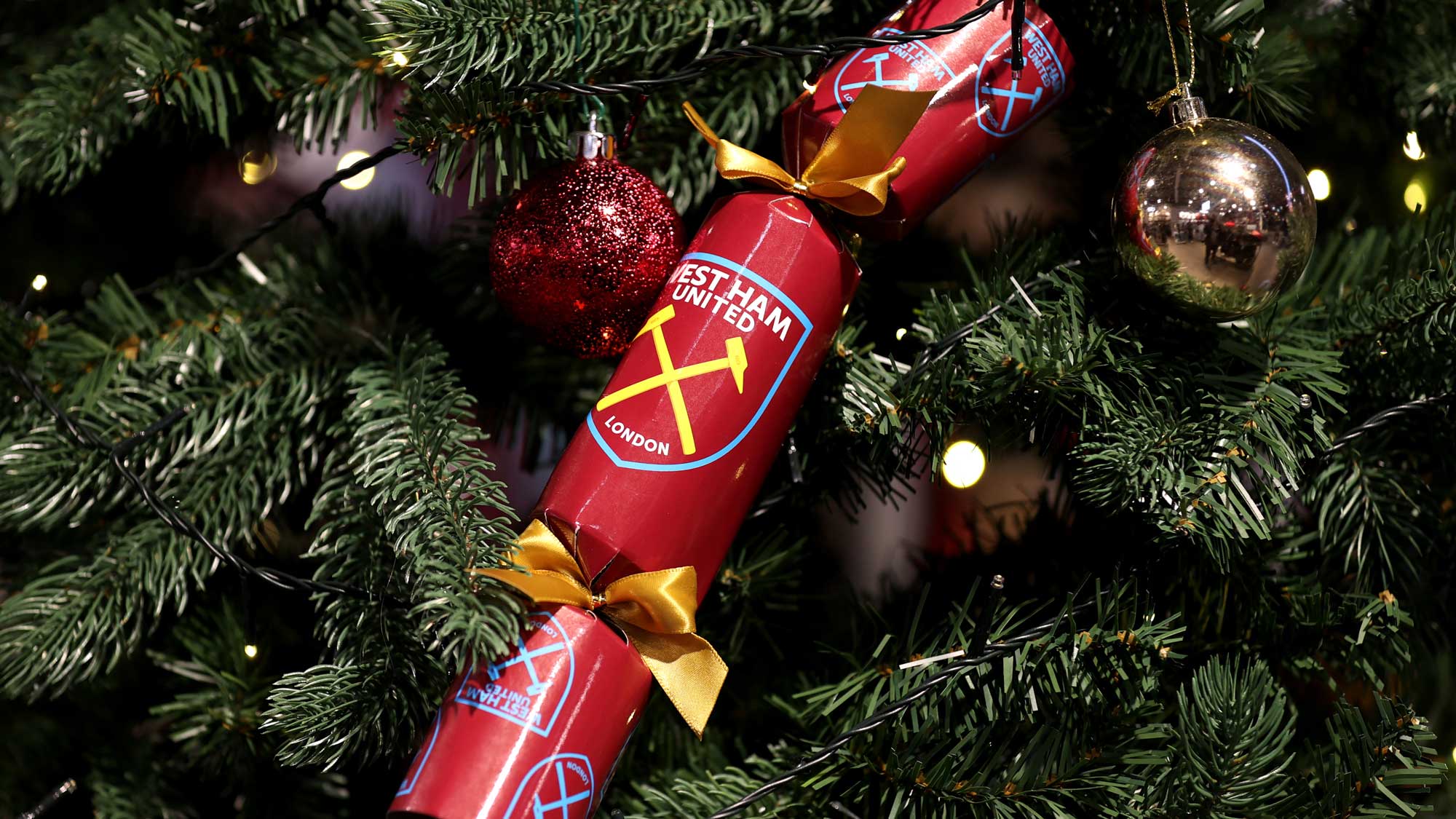 West Ham Christmas cracker