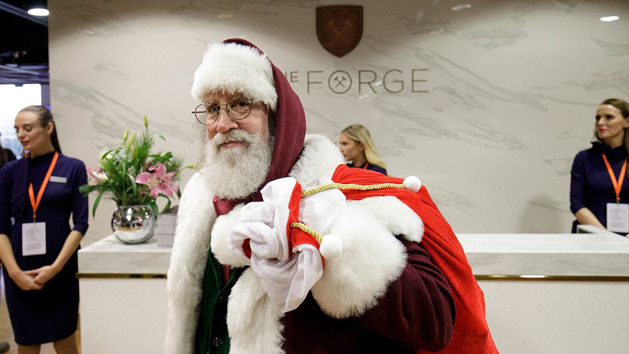 Santa forge
