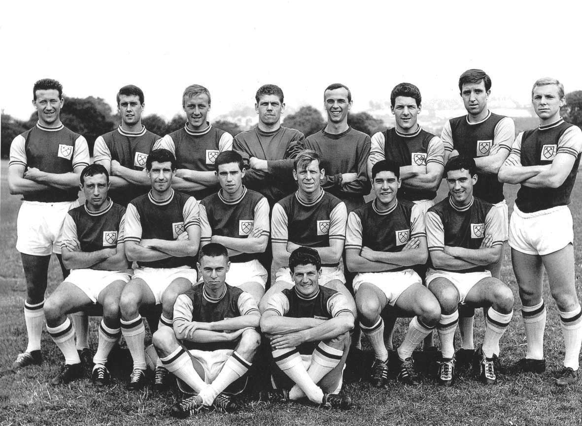 1961-62 team photo