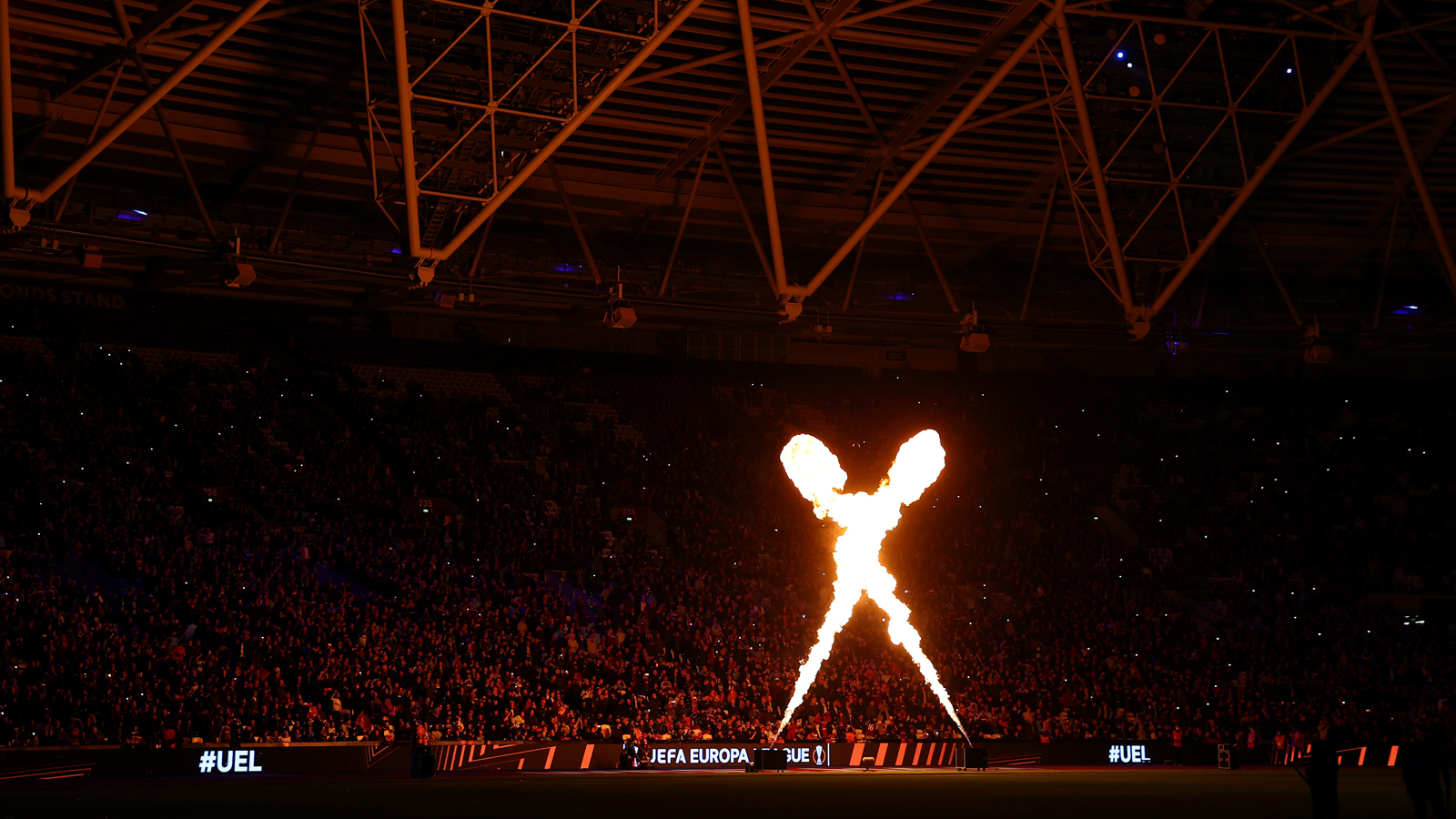 Crossed Hammers in flame at London Stadium