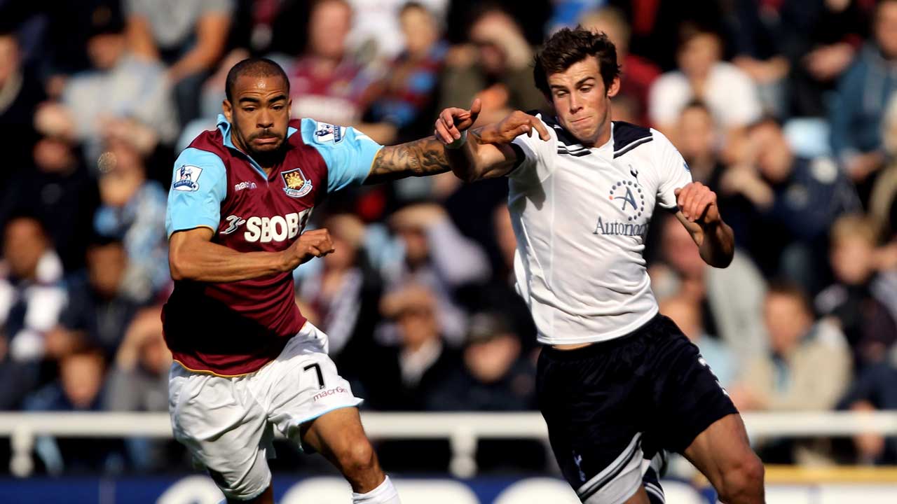 Kieron Dyer in action against Tottenham