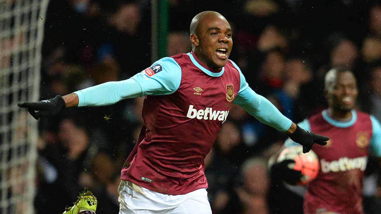 Angelo Ogbonna celebrates scoring against Liverpool in 2016