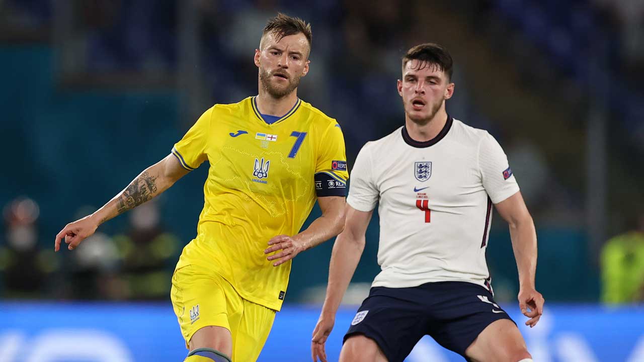 Andriy Yarmolenko and Declan Rice in action at UEFA Euro 2020