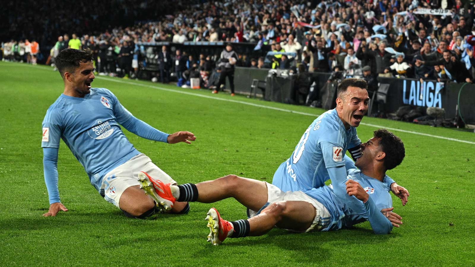 Celta Vigo players celebrate a goal