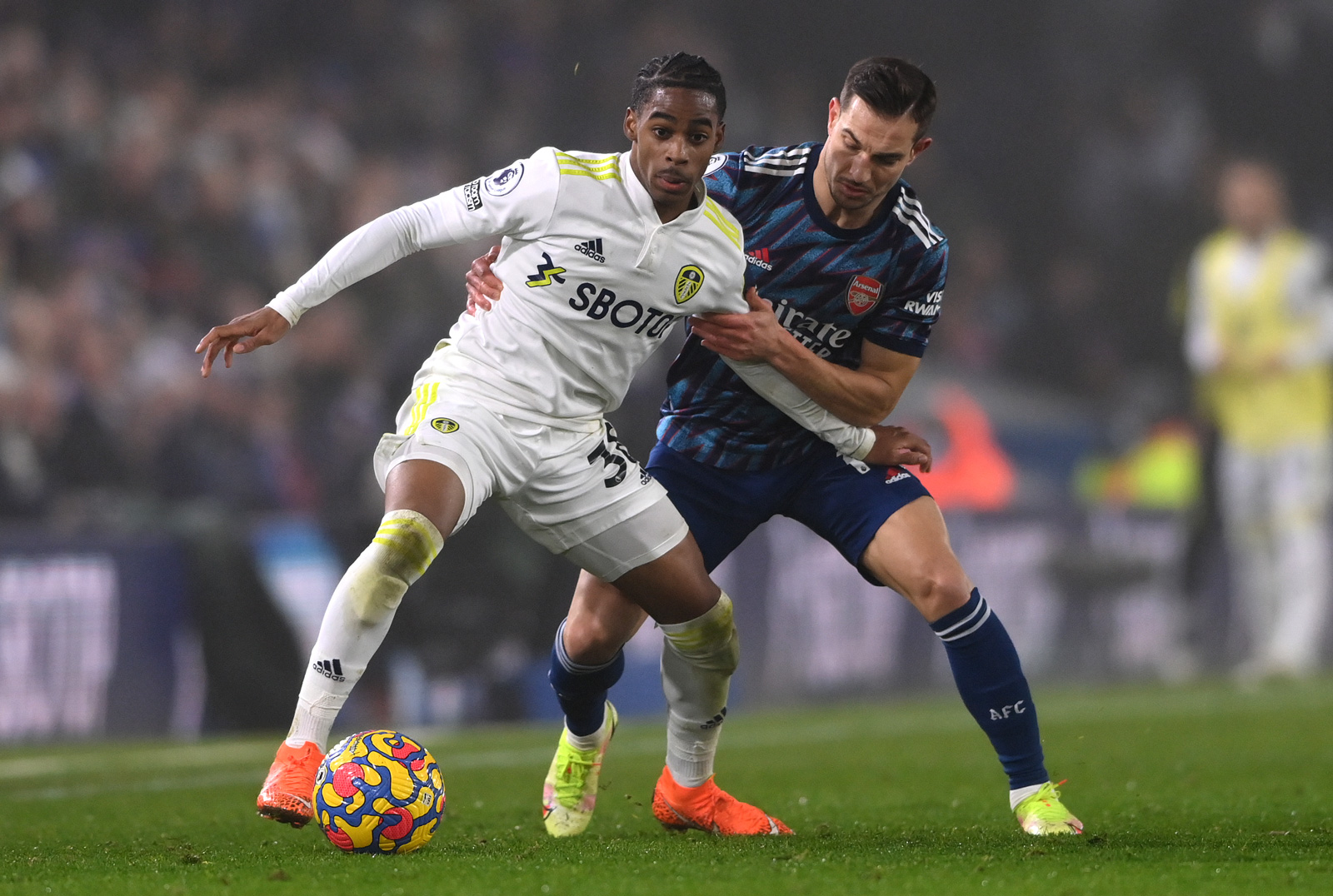 Crysencio Summerville in action for Leeds against Arsenal