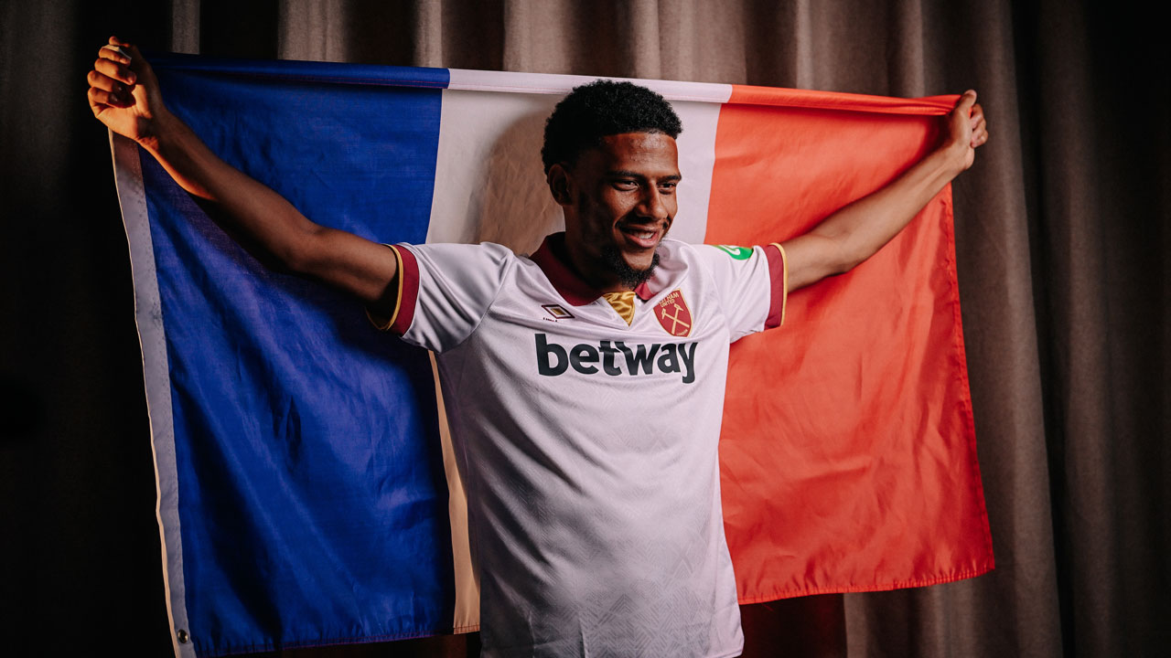 Jean-Clair Todibo with France flag