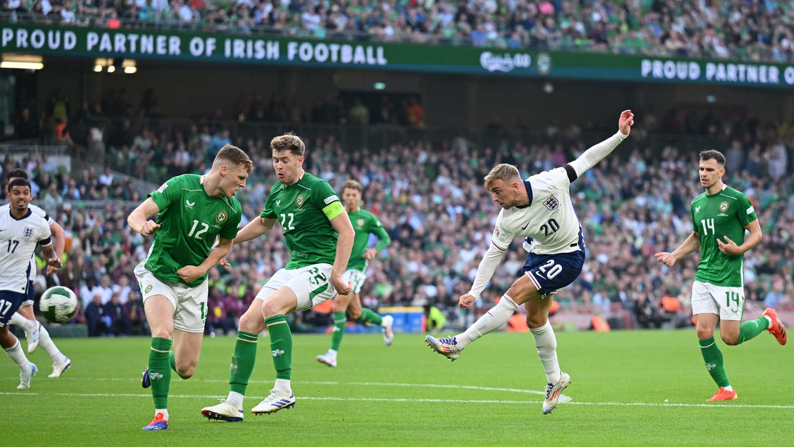 Jarrod Bowen shoots for goal for England against Republic of Ireland