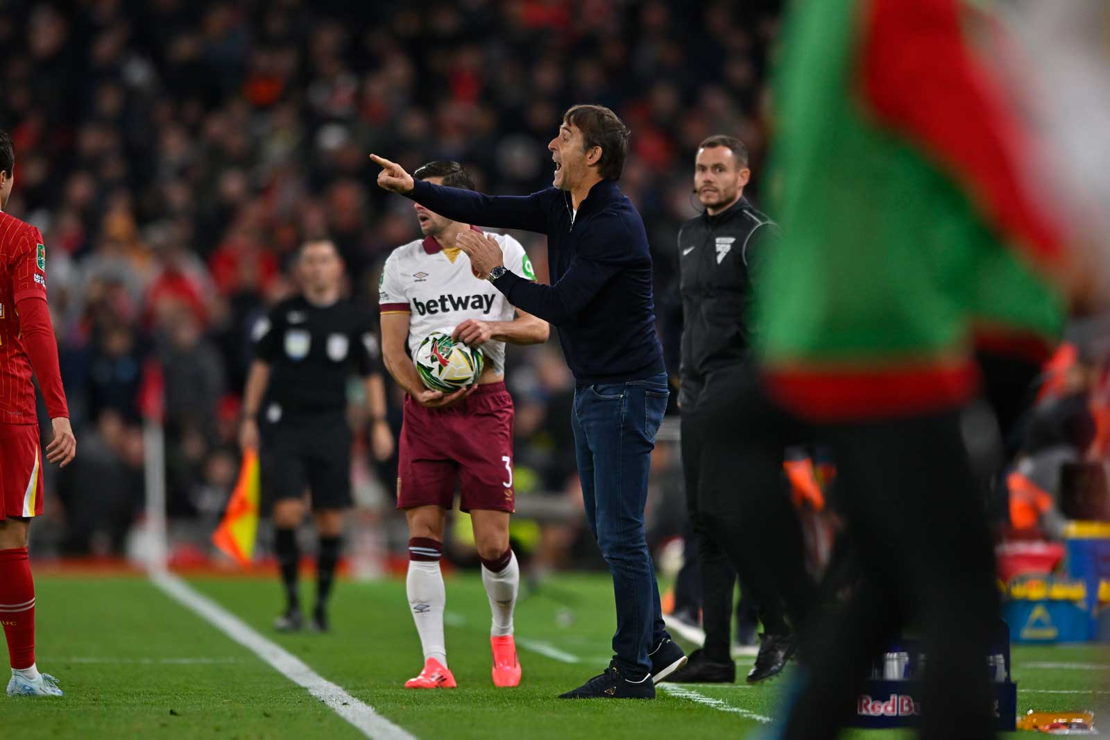 Julen Lopetegui gives instructions at Liverpool