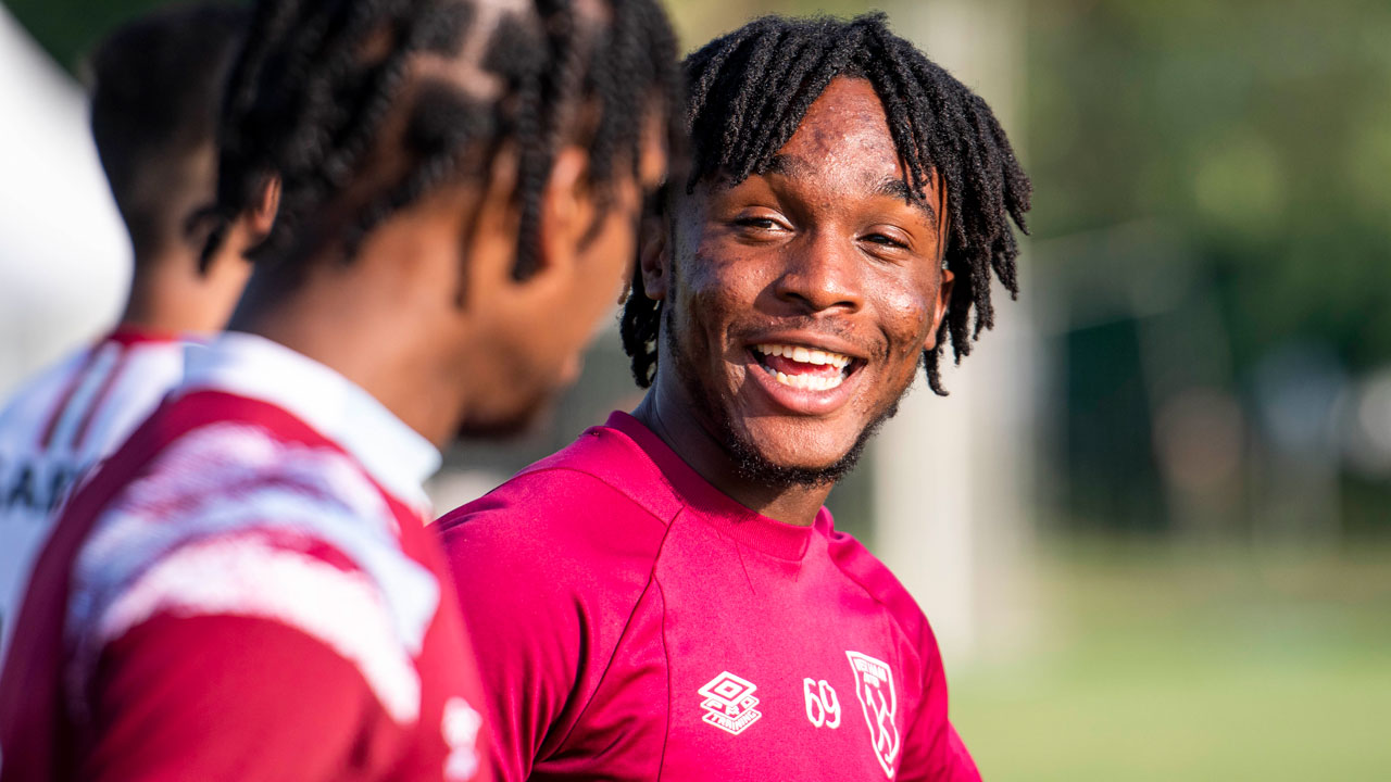 Tyron Akpata in training