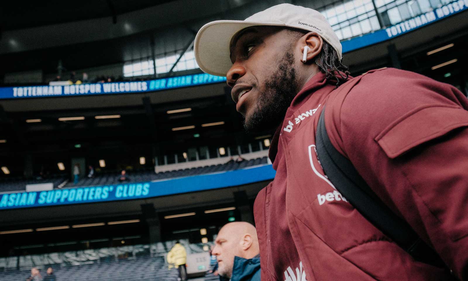 Michail Antonio arrives at Tottenham