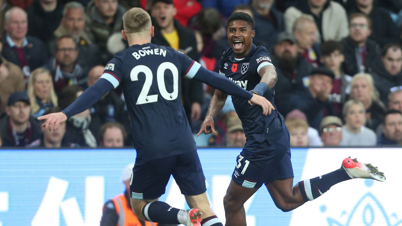 Jarrod Bowen and Ben Johnson celebrate