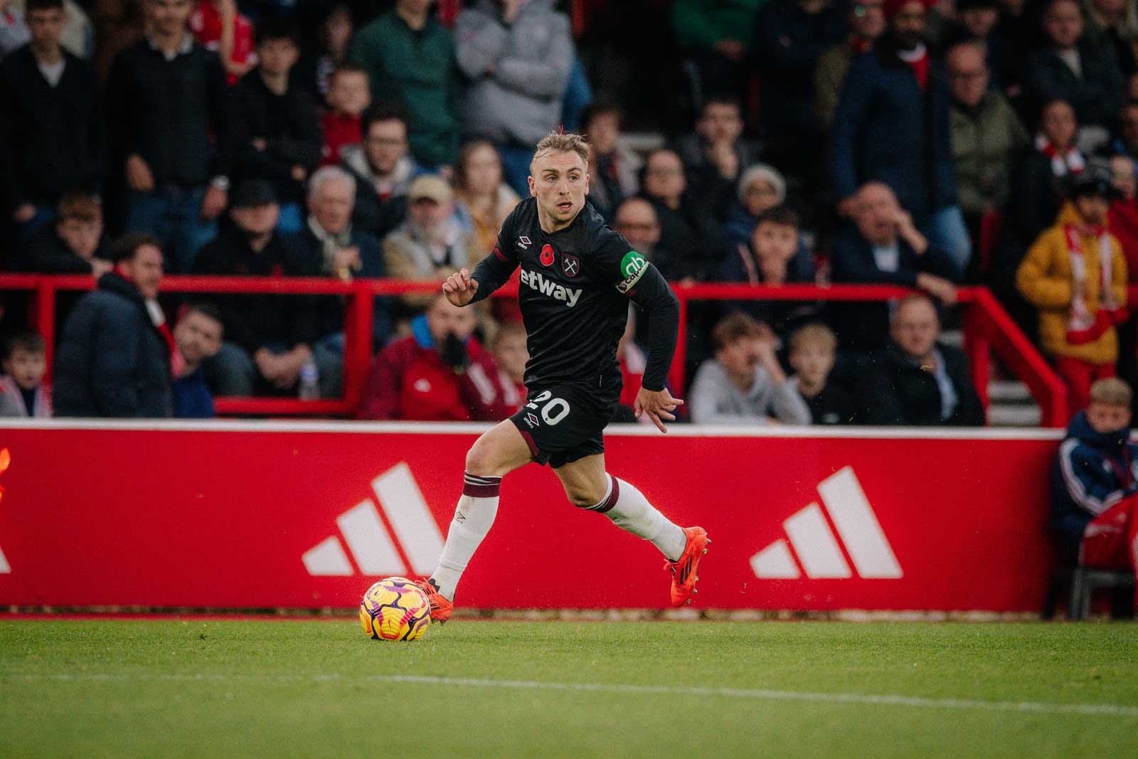 Jarrod Bowen in possession at Nottingham Forest