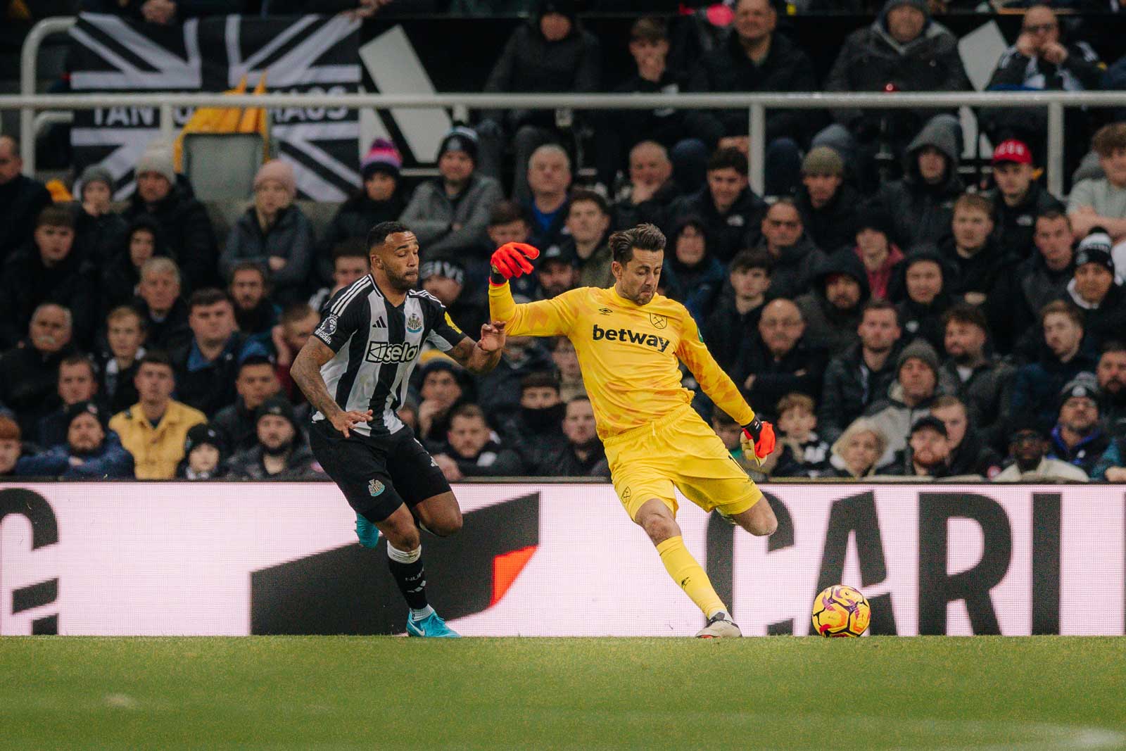 Łukasz Fabiański in action at Newcastle