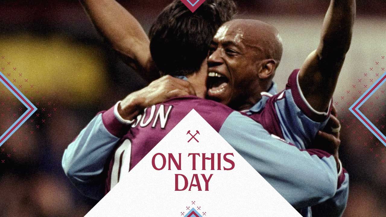 Ian Wright celebrates in West Ham United's win over Leicester City in 1998