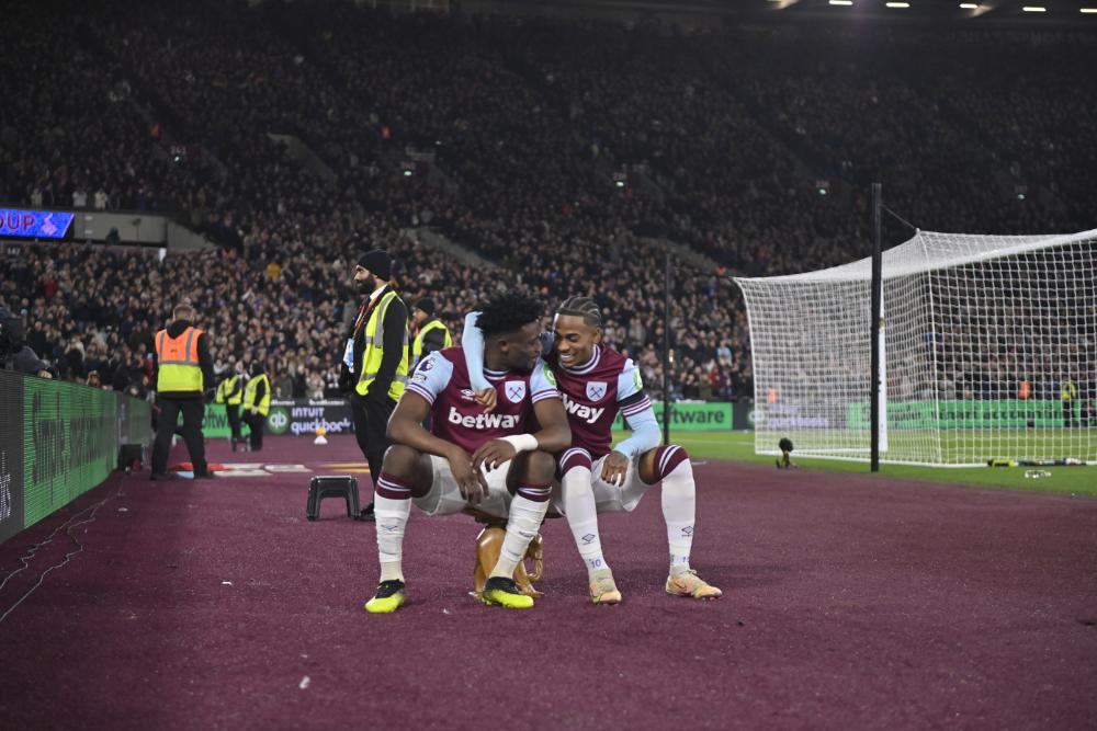 Mohammed Kudus celebrates his goal against Brighton