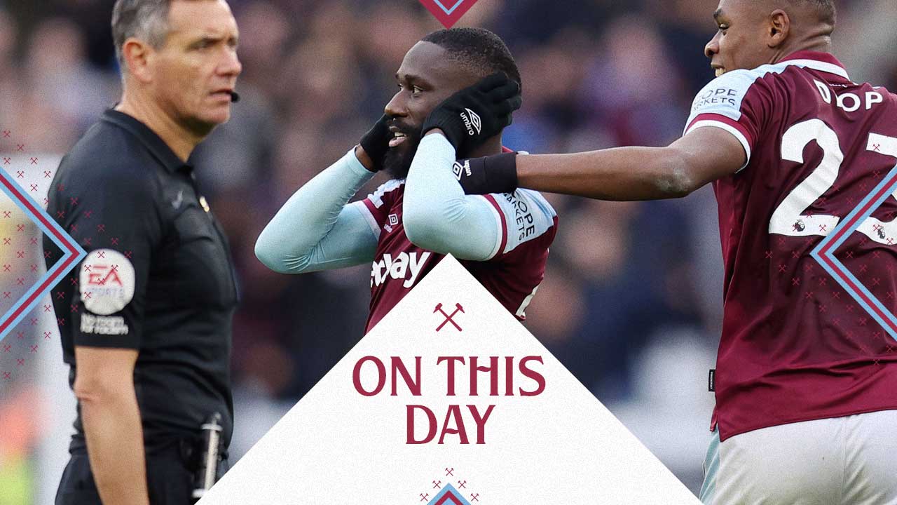 Arthur Masuaku celebrates scoring against Chelsea in December 2021