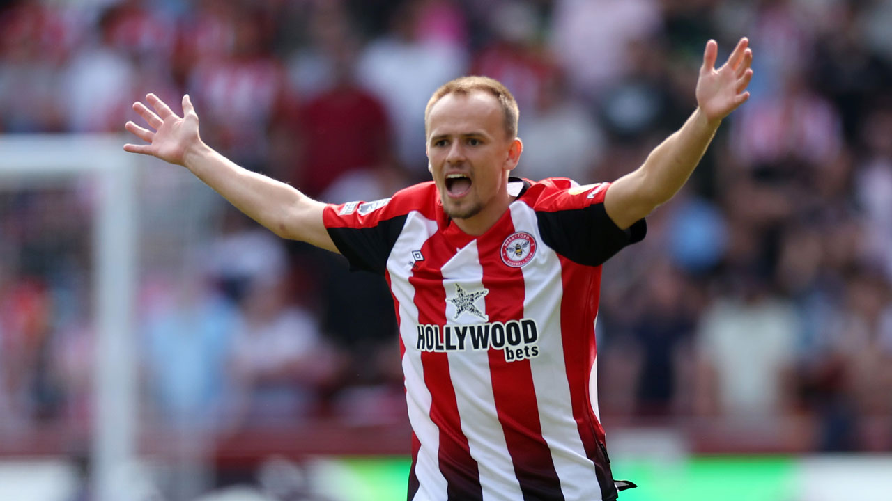 Mikkel Damsgaard is Brentford's creator