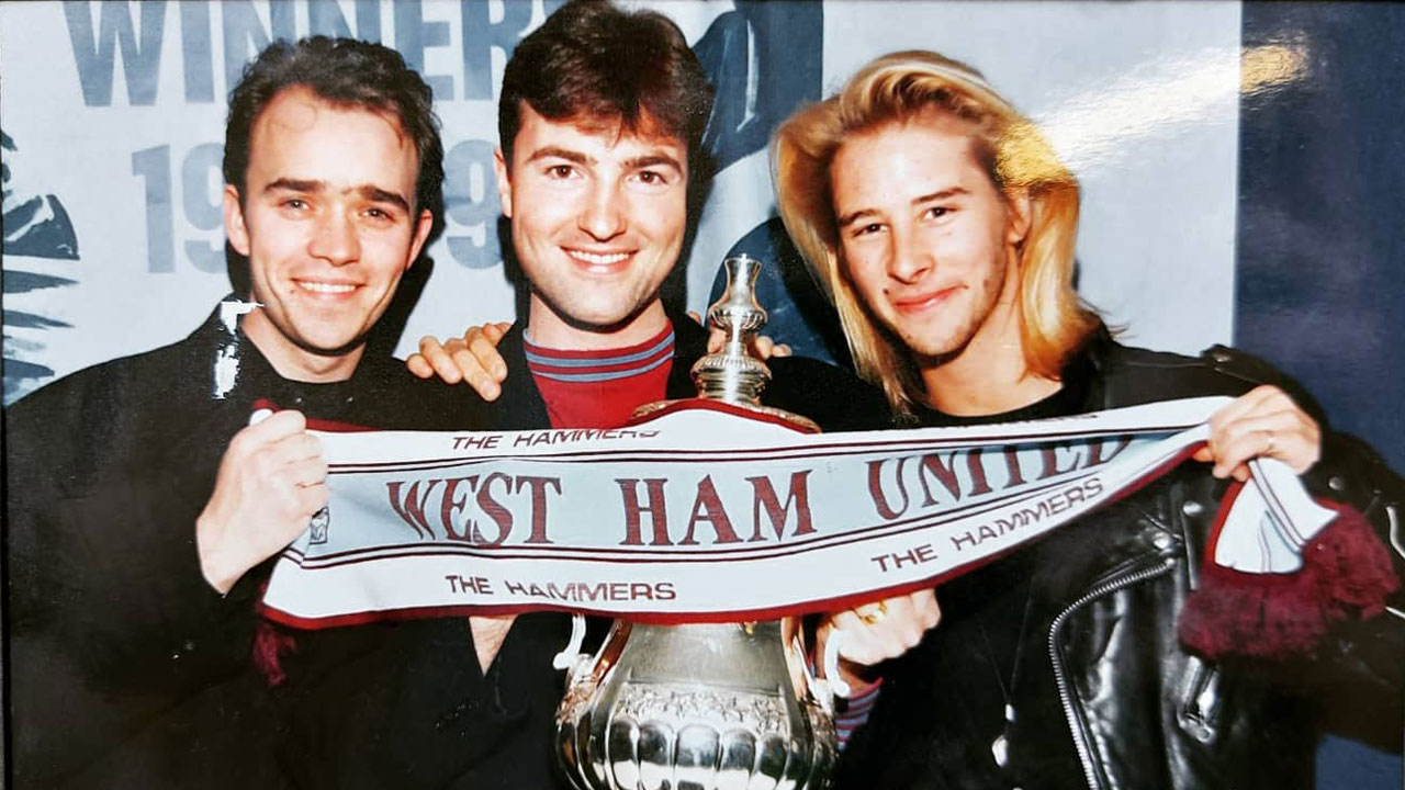 Nick Berry (centre) with fellow EastEnders star Todd Carty and pop star Chesney Hawkes