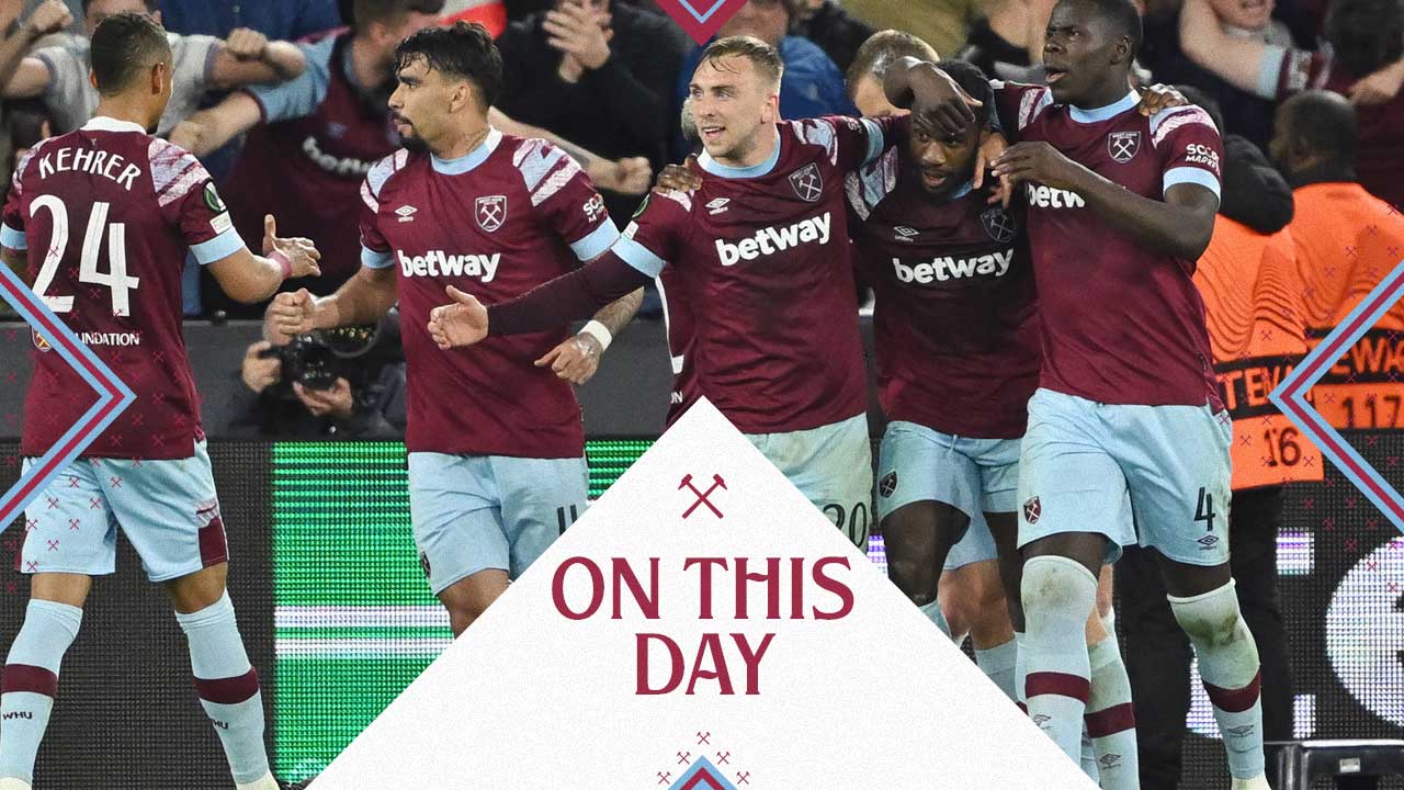 The Hammers celebrate Michail Antonio's goal against AZ Alkmaar