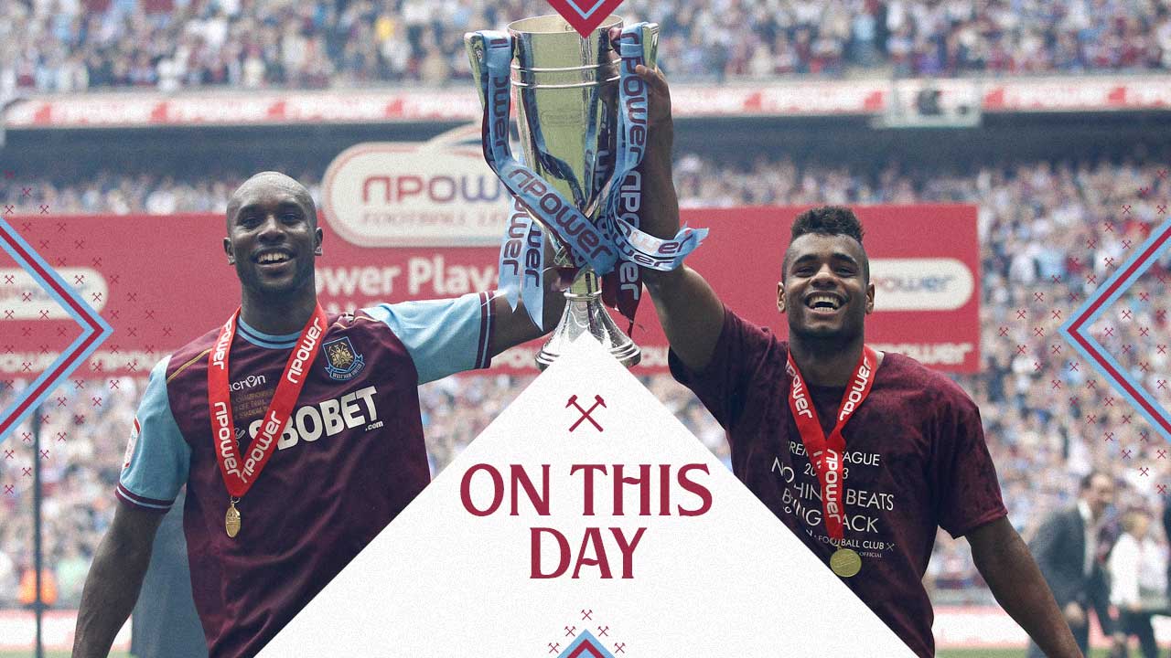 Carlton Cole and Ricardo Vaz Tê celebrate promotion at Wembley