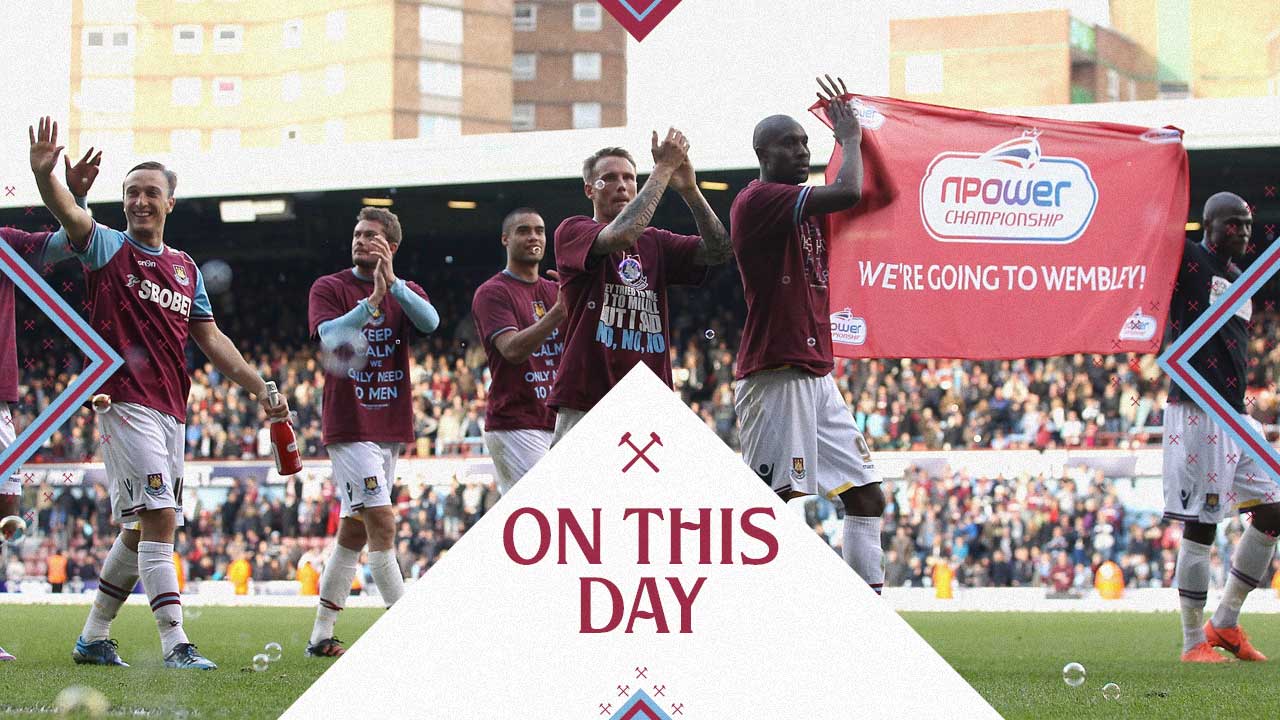 The Hammers celebrate getting to Wembley in 2012