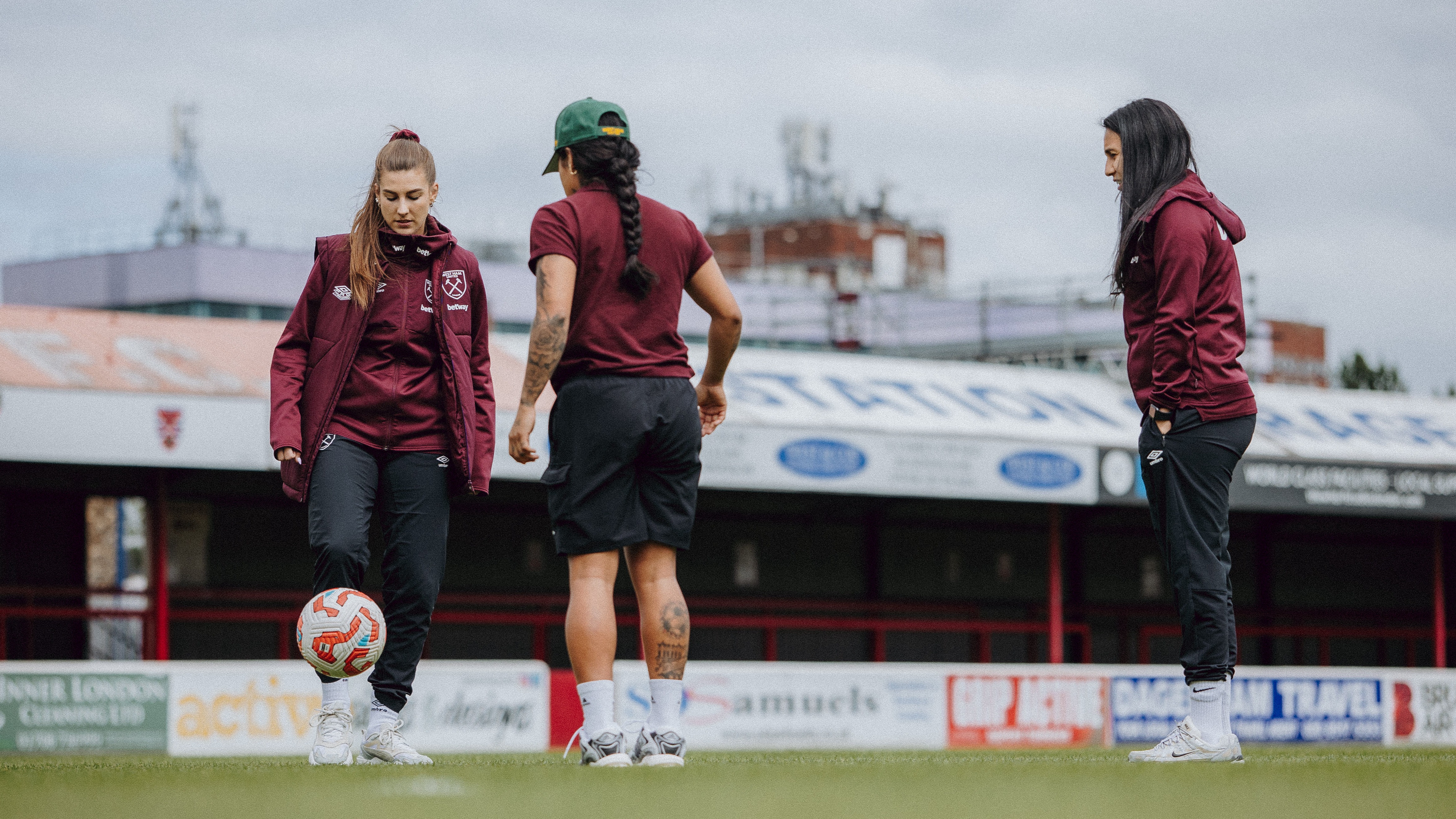 West Ham United women's team vs Aston Villa