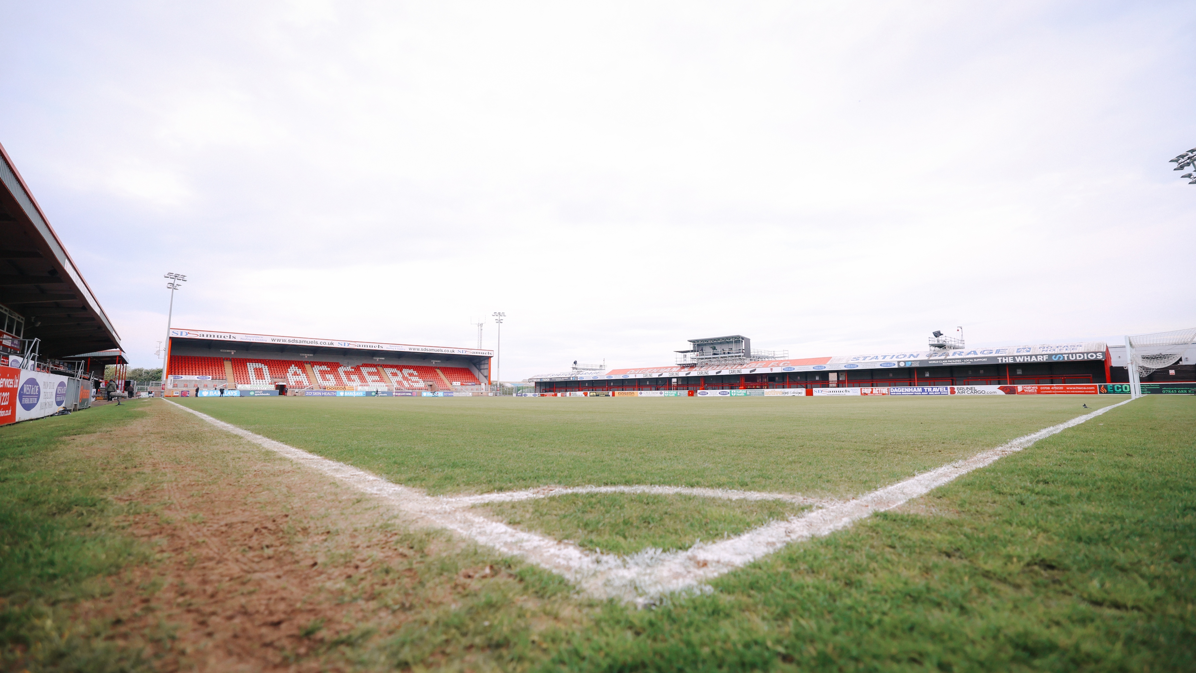 Chigwell Construction Stadium