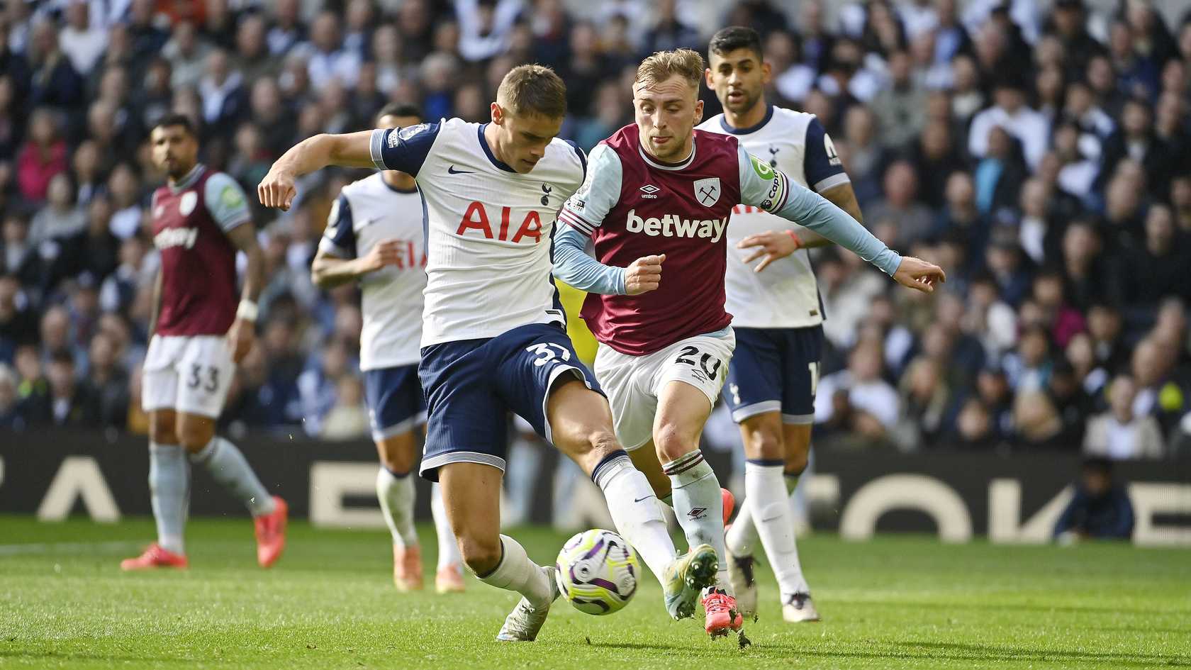 Jarrod Bowen in action against Tottenham Hotspur in 2024