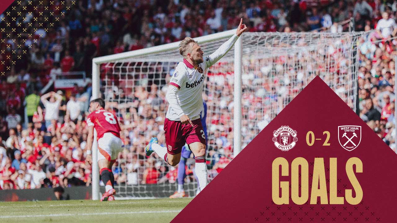 Jarrod Bowen celebrates his goal at Manchester United