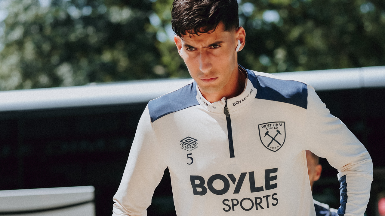 Nayef Aguerd in the No5 shirt