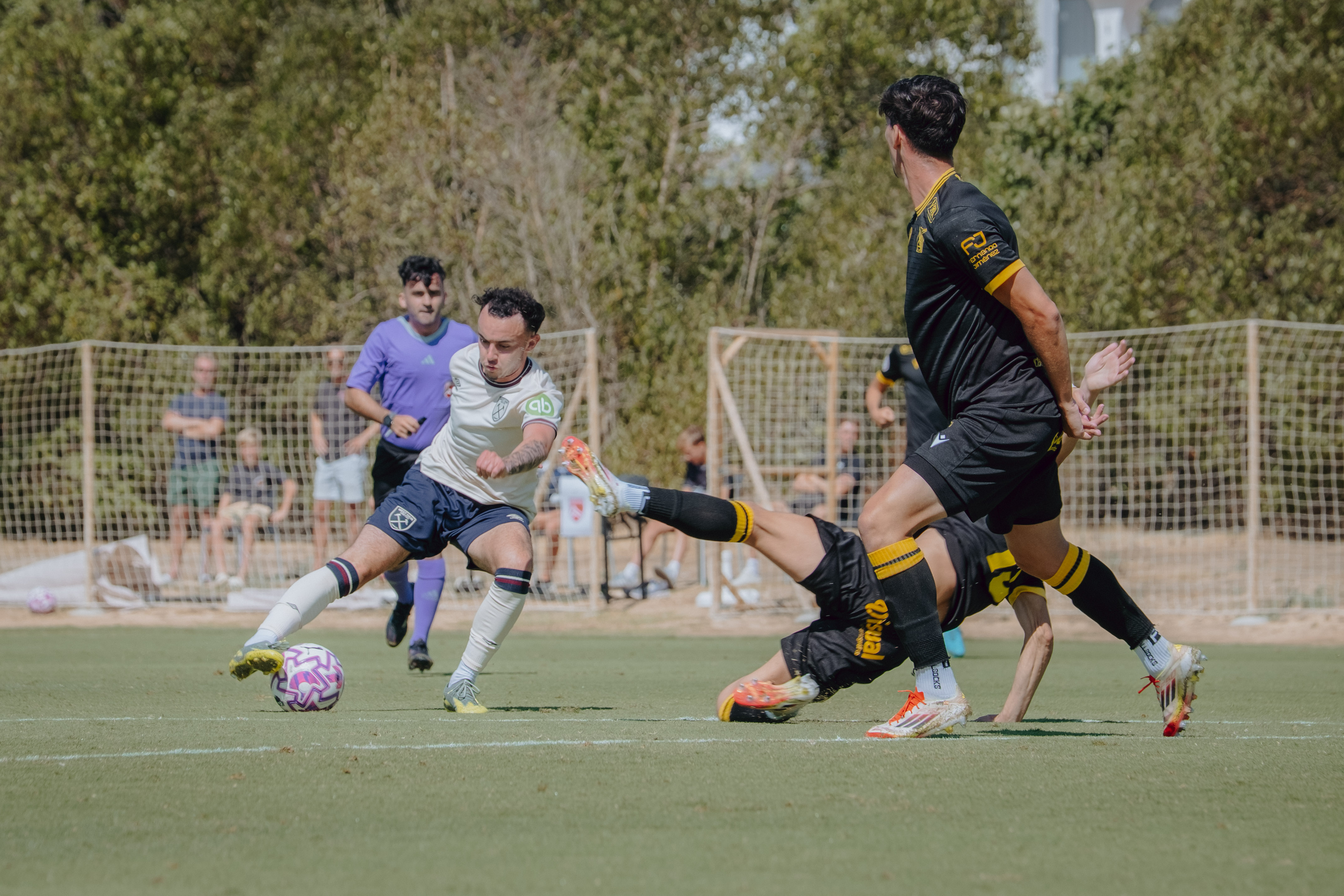 U21s v Sanluqueño