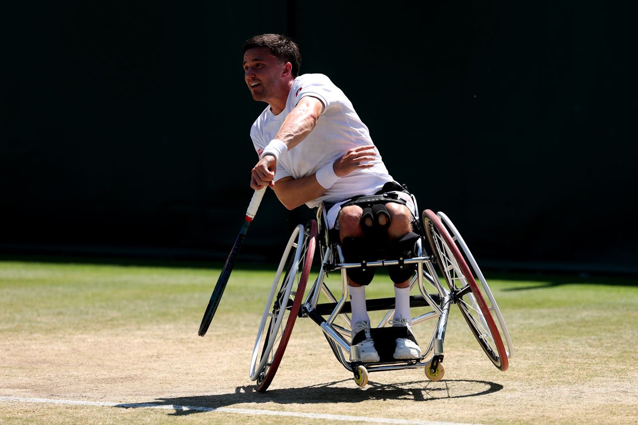 Gordon Reid spent a day in McDonald's after finishing last in our fantasy league