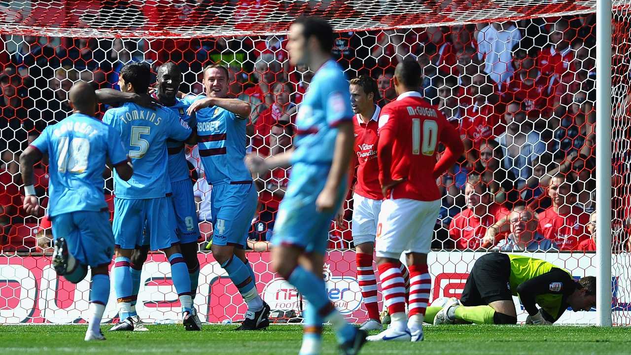 Win at Nottingham Forest in 2011