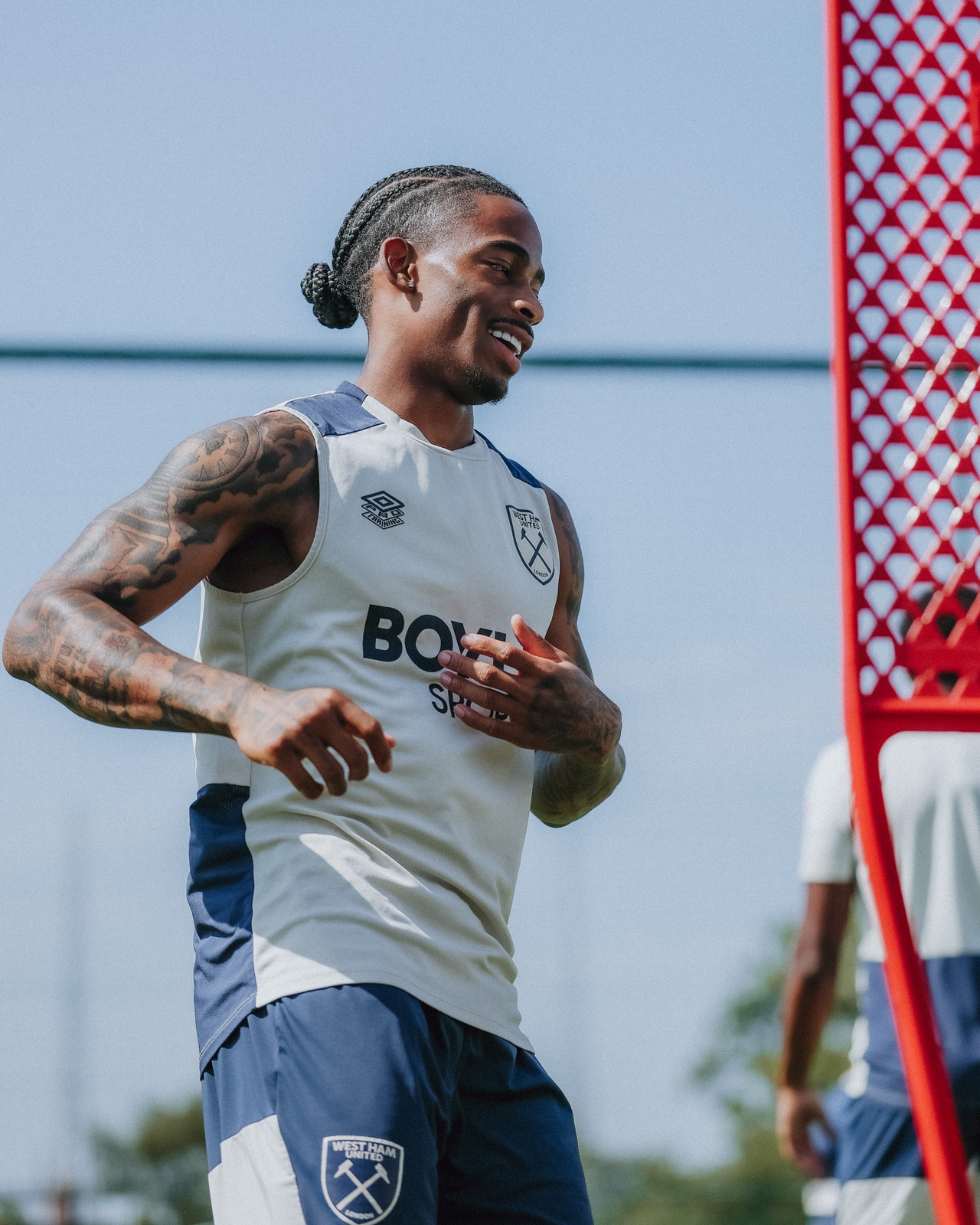 Crysencio Summerville in training