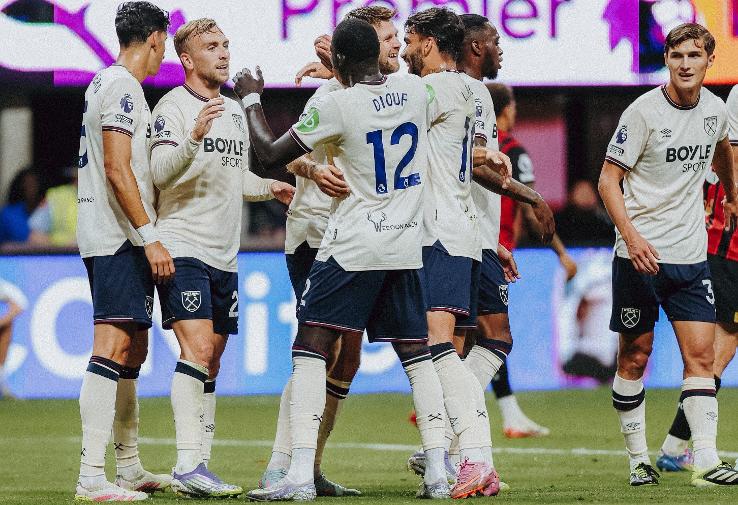 The Hammers celebrate Niclas Füllkrug's opener