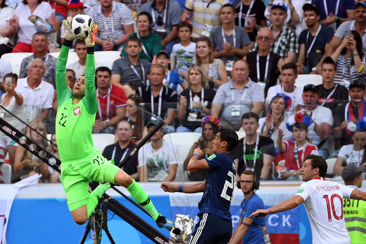 Lukasz Fabianski in action against Japan at the 2018 FIFA World Cup finals