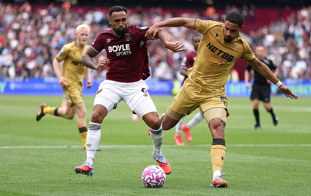 Callum Wilson in action against Crystal Palace