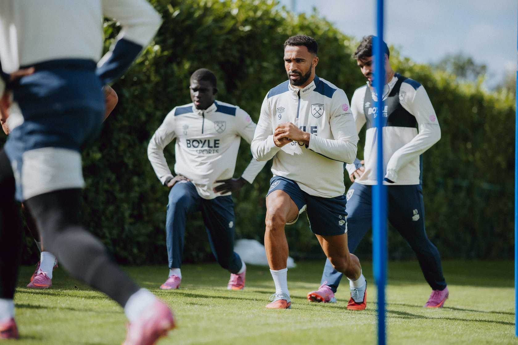 Callum Wilson in training