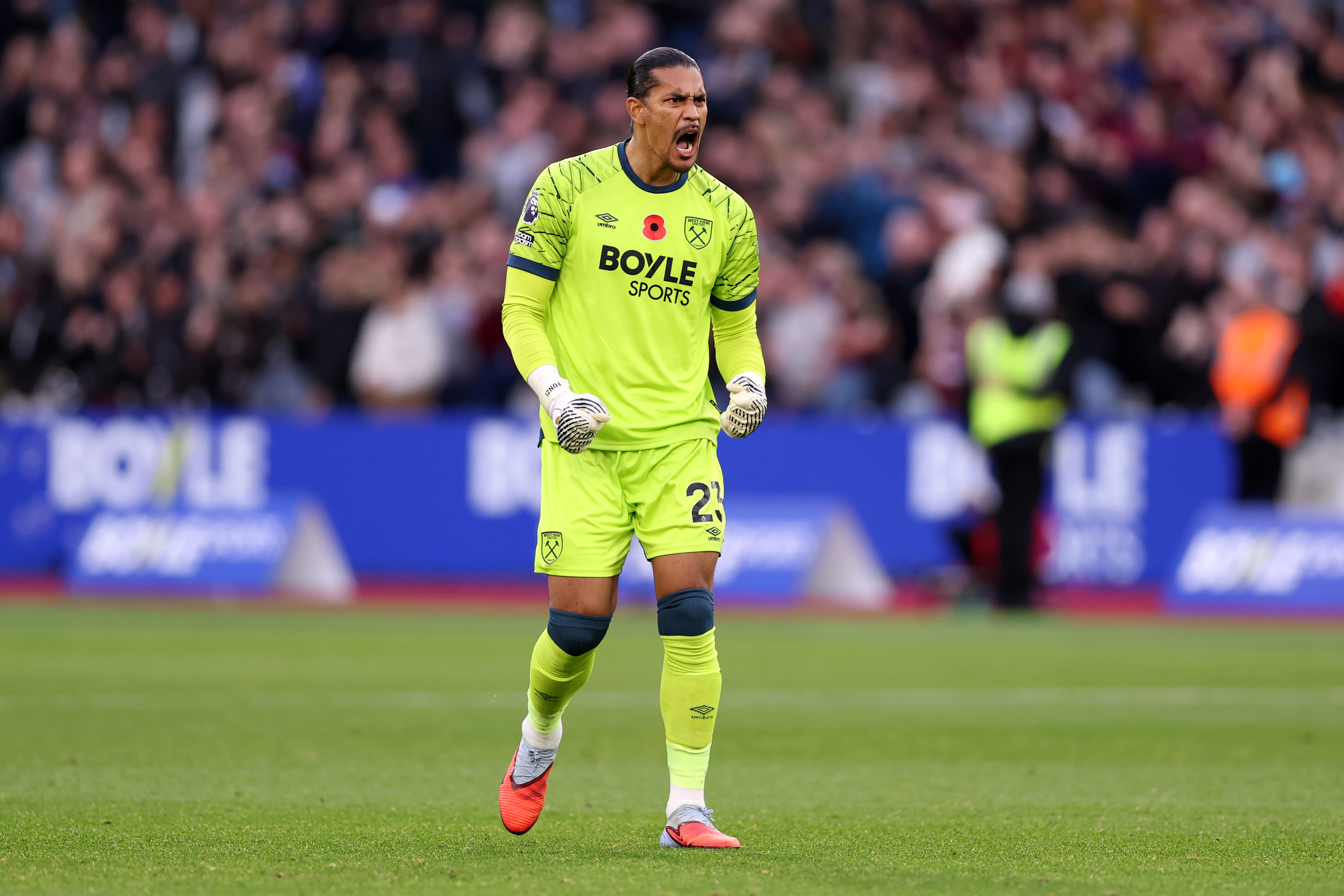 Alphonse Areola 