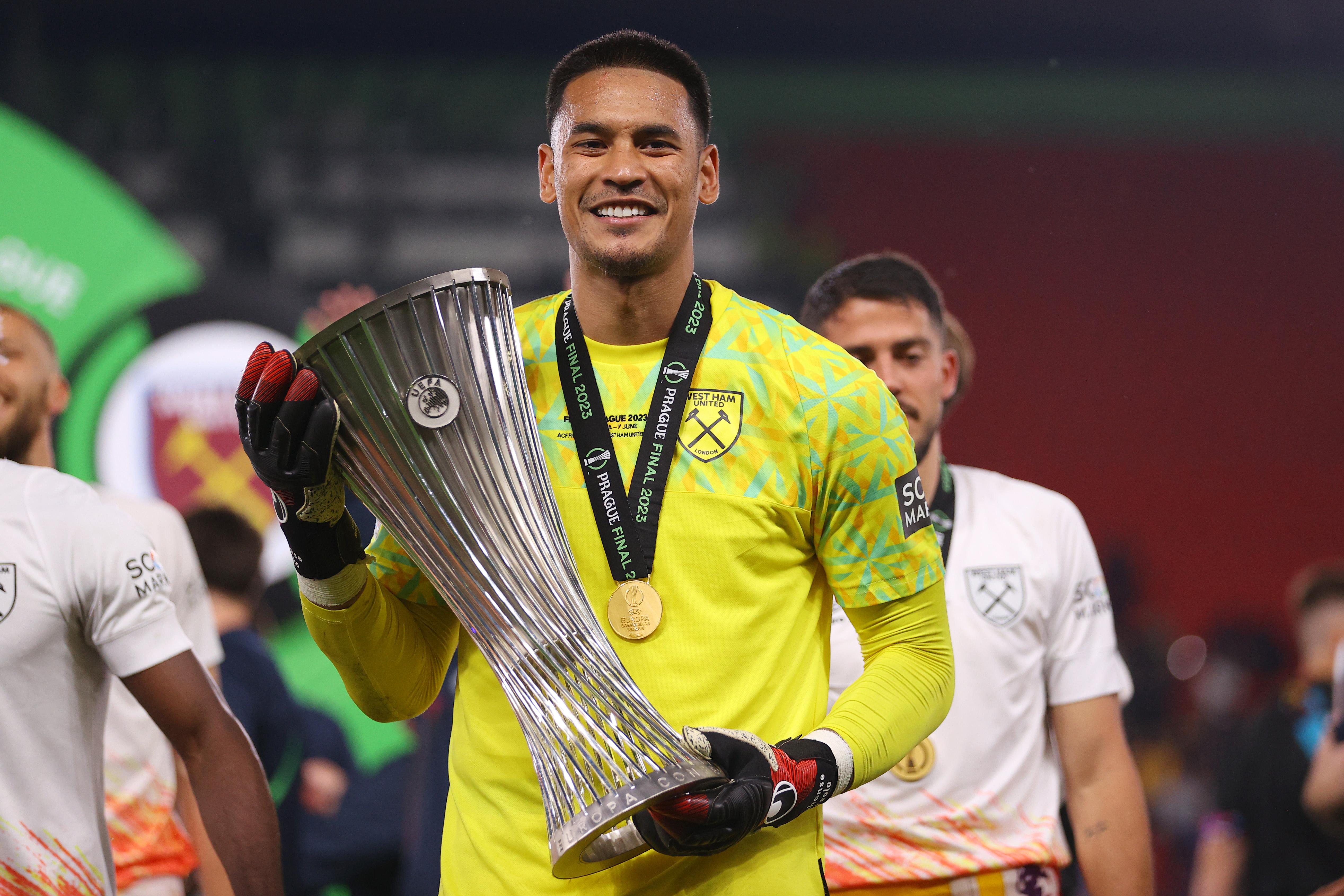 Alphonse Areola 