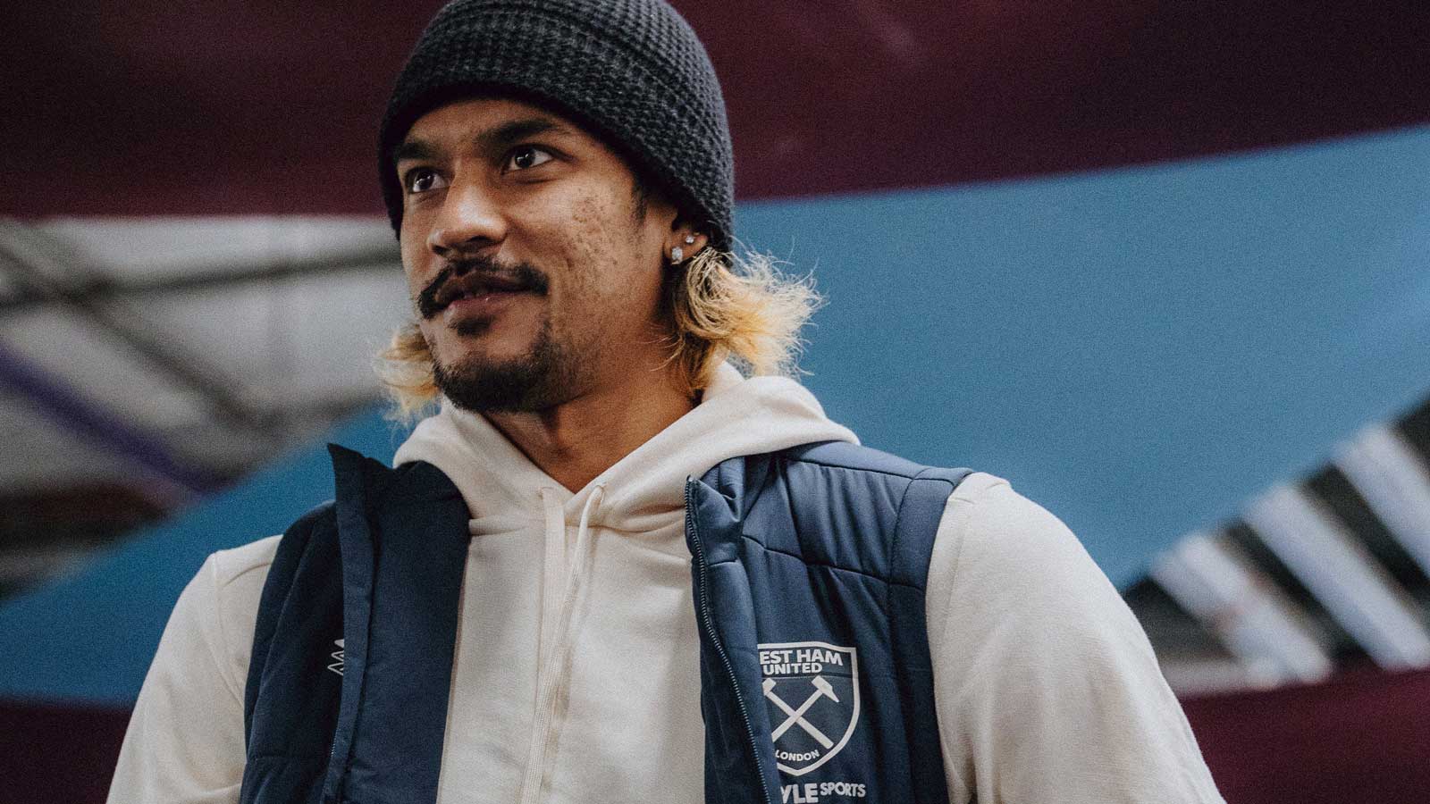 Alphonse Areola arrives for West Ham United's game against Newcastle United
