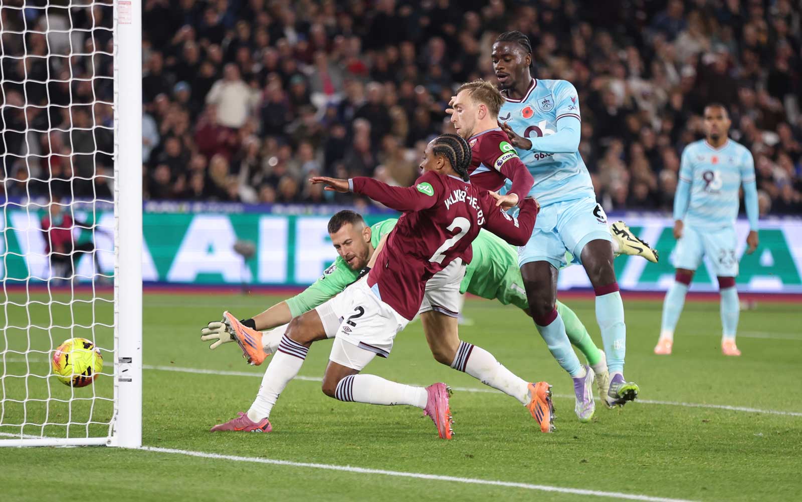 Kyle Walker-Peters scores against Burnley
