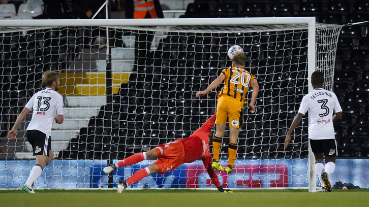 Jarrod Bowen scores against Fulham