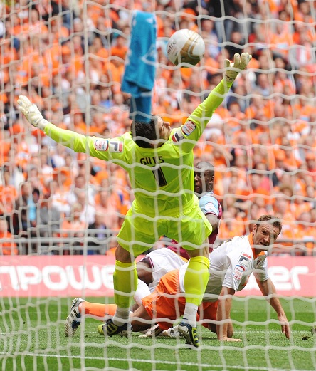 Carlton Cole puts the Hammers in front