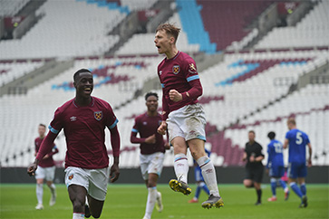 Kemp's penalty sealed the Hammers' win