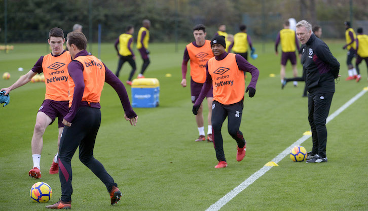 Moyes watches on at training on Wednesday