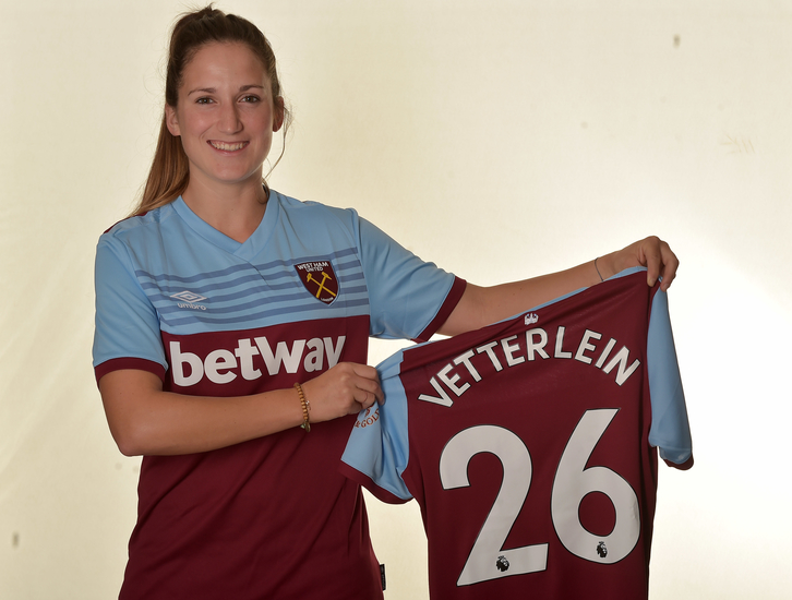 Laura Vetterlein signs for West Ham United