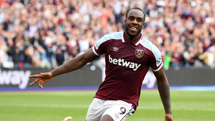 Michail Antonio celebrates scoring against Crystal Palace