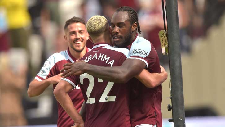 Said Benrahma and Michail Antonio celebrate