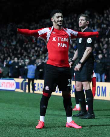 Saïd Benrahma celebrates scoring for Brentford